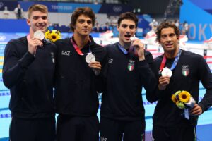 Tokyo 2020 Olympics - Swimming - Men's 4 x 100m Freestyle Relay - Medal Ceremony - Tokyo Aquatics Centre - Tokyo, Japan - July 26, 2021. Alessandro Miressi of Italy, Thomas Ceccon of Italy, Lorenzo Zazzeri of Italy and Manuel Frigo of Italy pose with their silver medals. REUTERS/Marko Djurica