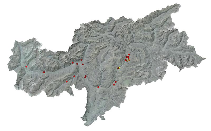 Mappa 1: stato della conoscenza sulla diffusione del grillotalpa in Alto Adige PRIMA delle segnalazioni fornite dalla popolazione. I punti gialli e arancioni rappresentano segnalazioni storiche o vecchie.