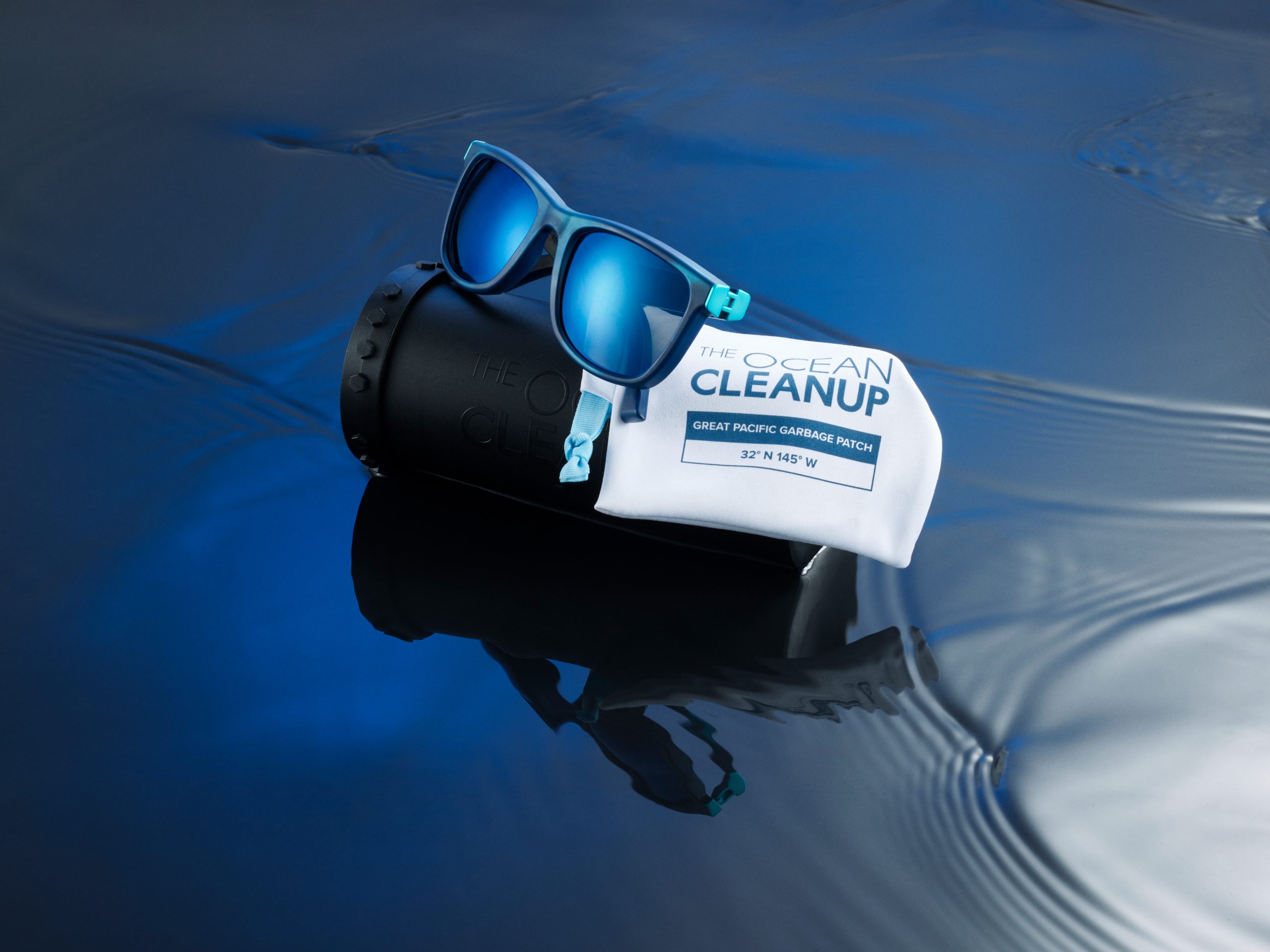theoceancleanup_sunglasses_hires-5_1-scaled
