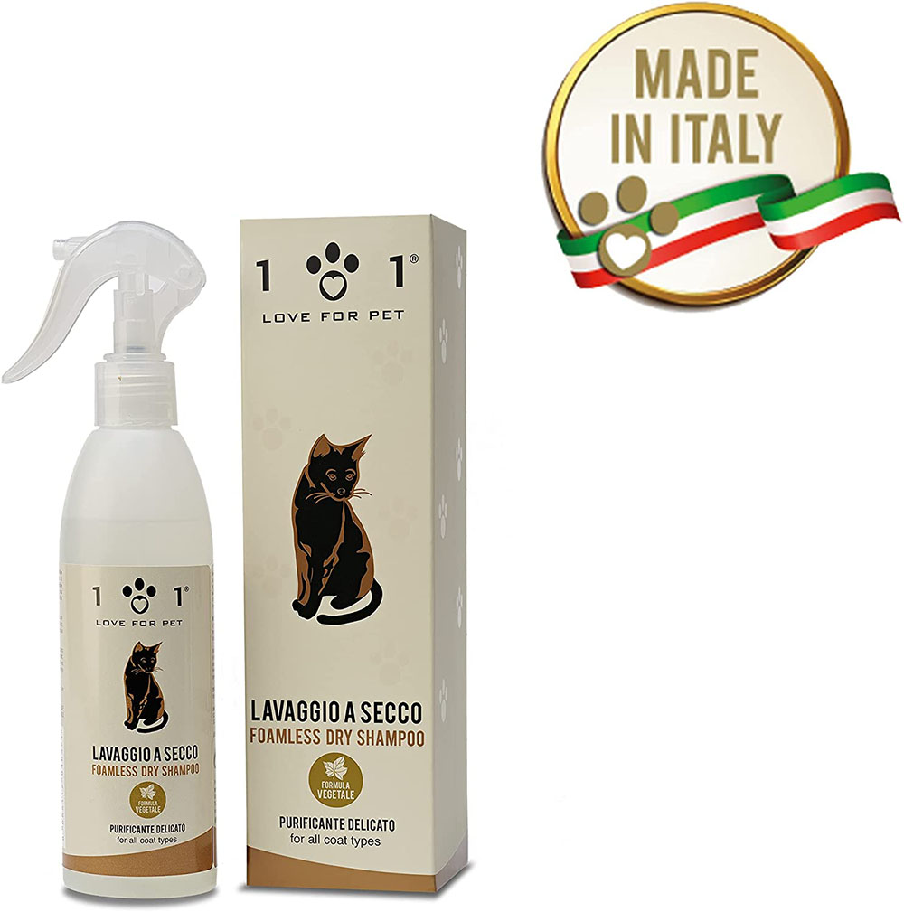Migliori accessori per la pulizia del gatto - Shampoo vegetale a secco