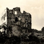 agosto 1916, le rovine di villa fausta a lucinico.